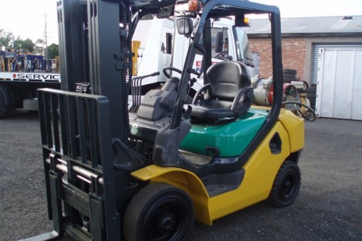 Komatsu FG25-16 207310 used forklift