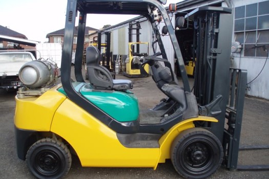 Komatsu FG25-16 207330 secondhand forklift