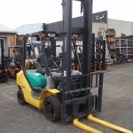 Komatsu FG25HT-16 forklift for sale