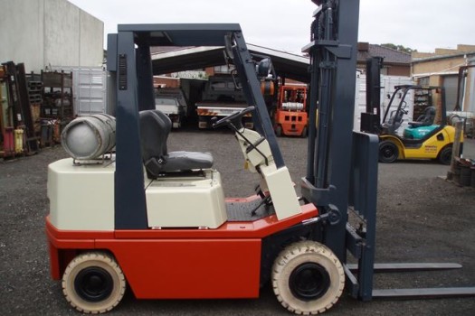 Nissan KAPH 02A25U Forklift for Sale